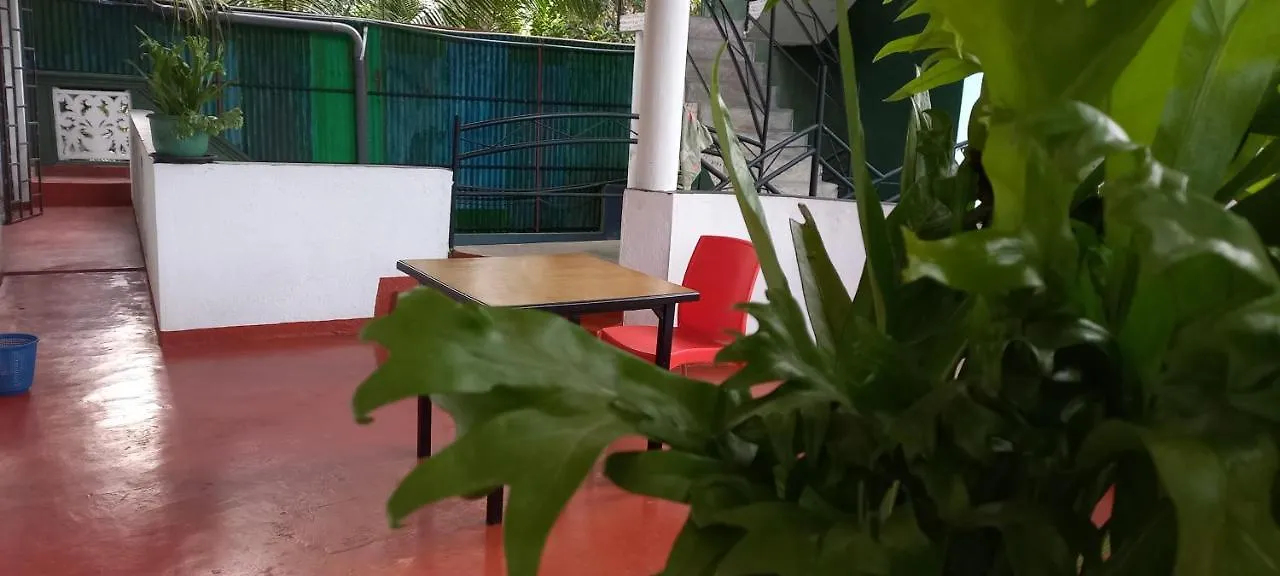 Shady Transit Hotel Katunayake 0*,  Sri Lanka