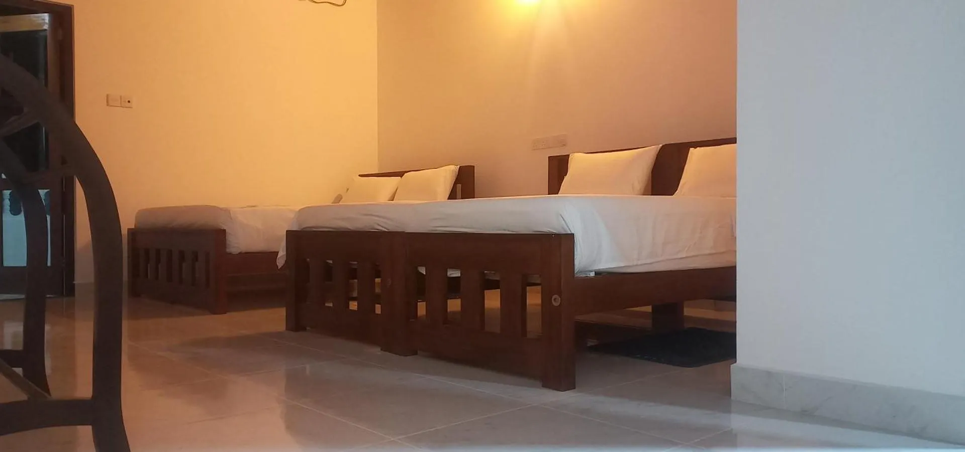 Shady Transit Hotel Katunayake 0*,  Sri Lanka