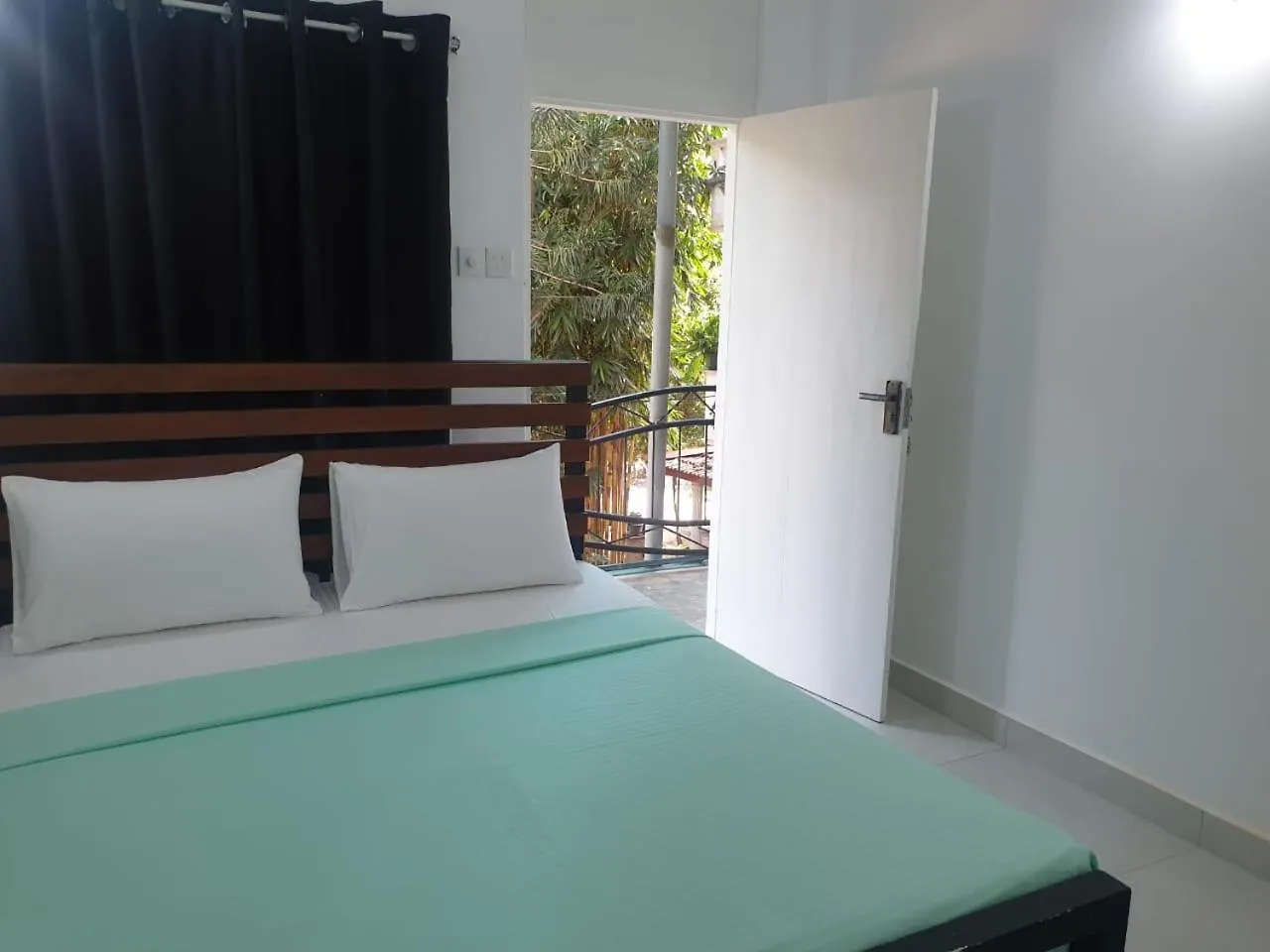Shady Transit Hotel Katunayake Sri Lanka